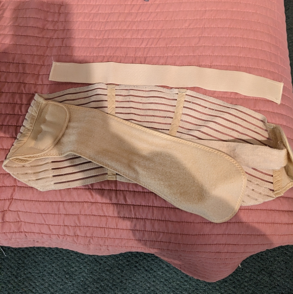 Babies R Us maternity brace